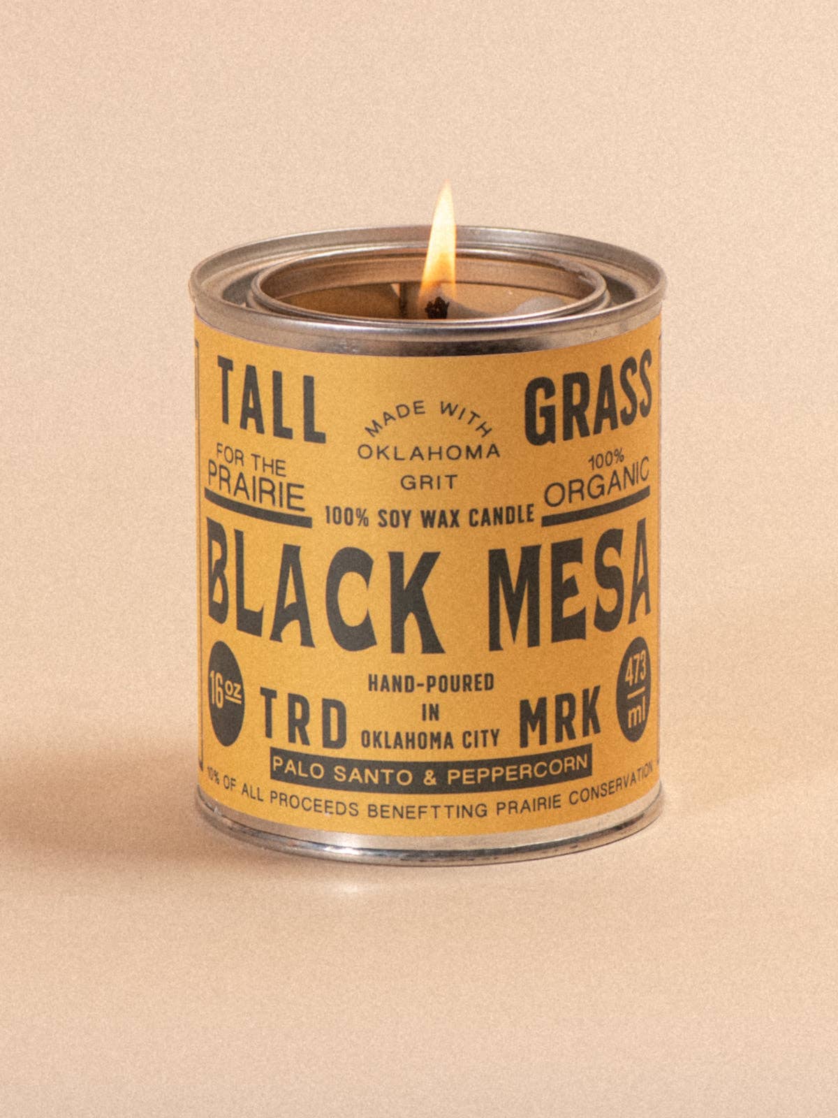 Black Mesa: Palo Santo + Peppercorn Soy Wax Candle: 4 oz